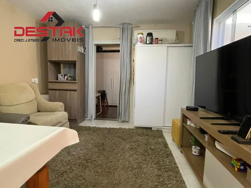 Casa, 3 quartos, 219 m² - Foto 2