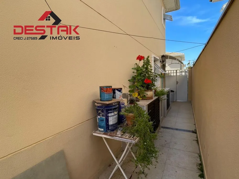 Casa, 3 quartos, 219 m² - Foto 7