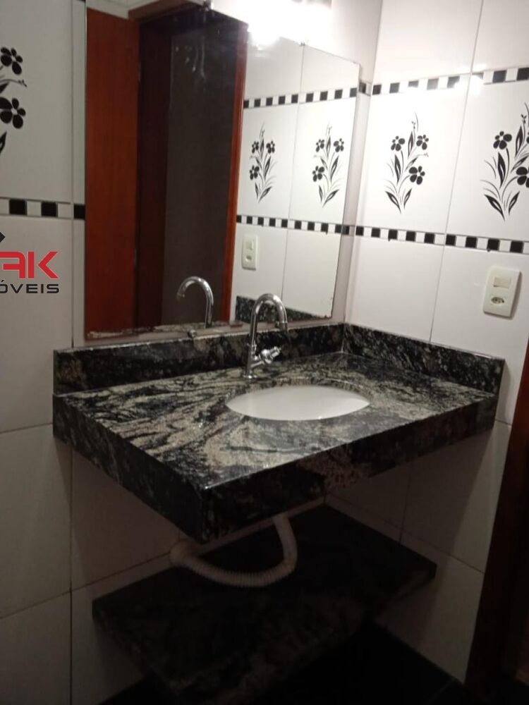 Casa, 3 quartos, 212 m² - Foto 3