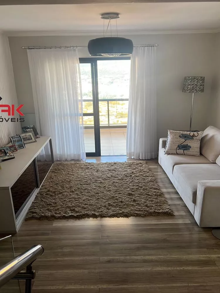 Apartamento à venda com 5 quartos, 243m² - Foto 17