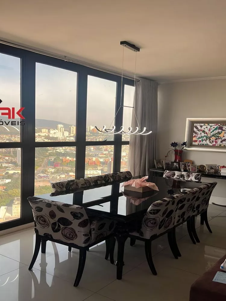 Apartamento à venda com 5 quartos, 243m² - Foto 4