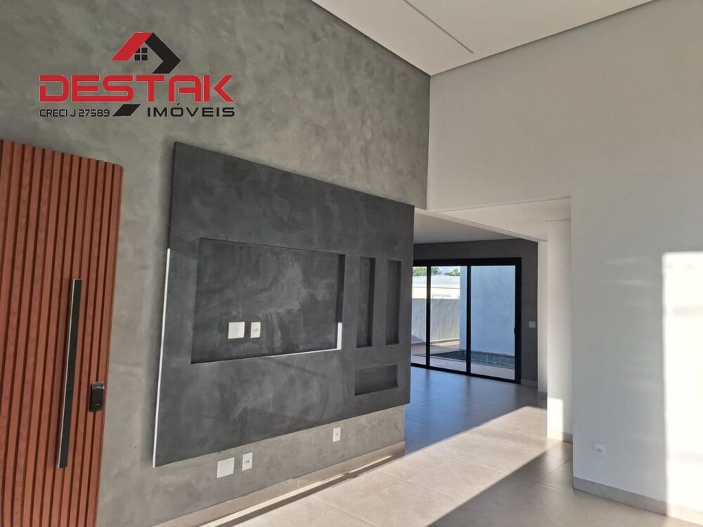 Casa de Condomínio à venda com 3 quartos, 300m² - Foto 1