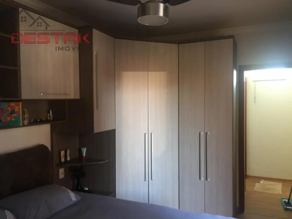 Casa, 3 quartos, 248 m² - Foto 10