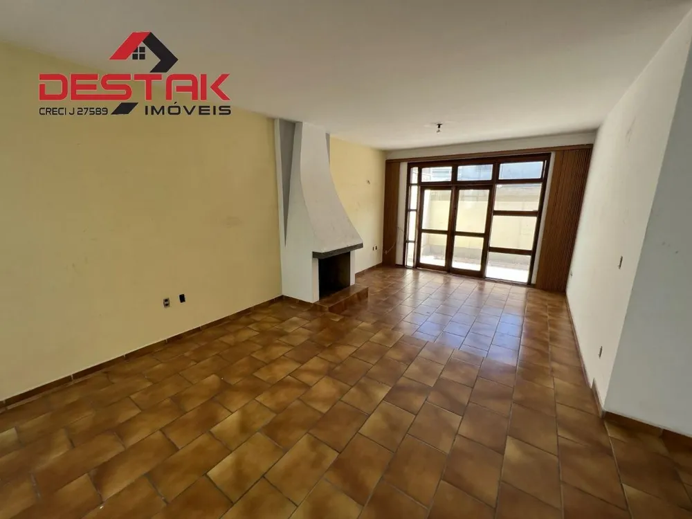 Casa, 3 quartos, 308 m² - Foto 4