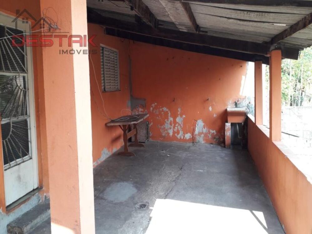 Casa, 3 quartos, 250 m² - Foto 1