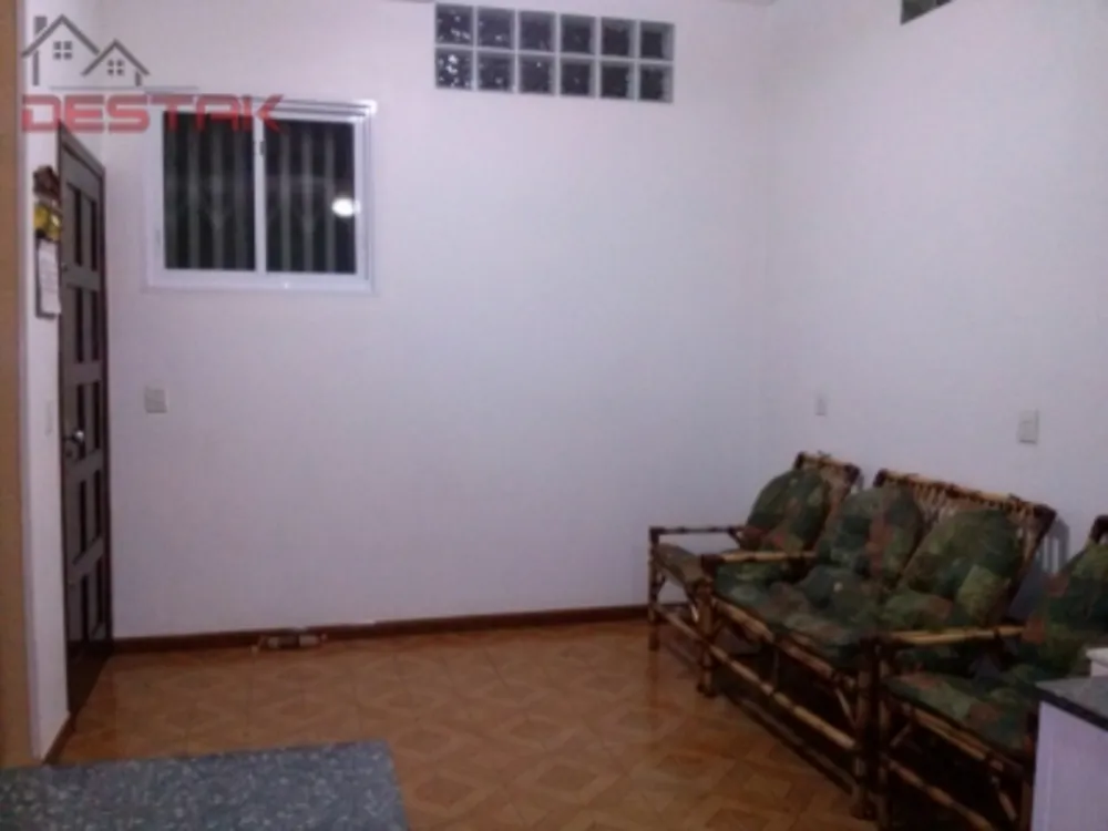 Casa, 3 quartos, 250 m² - Foto 2