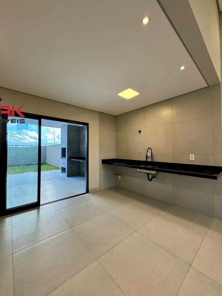Casa, 3 quartos, 266 m² - Foto 3