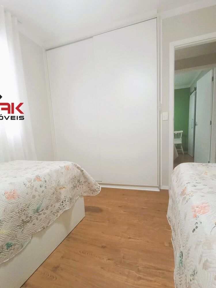 Apartamento para alugar com 3 quartos, 96m² - Foto 4