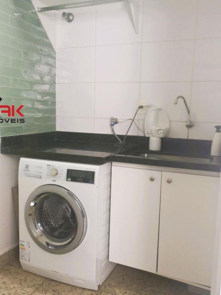 Apartamento para alugar com 3 quartos, 96m² - Foto 1