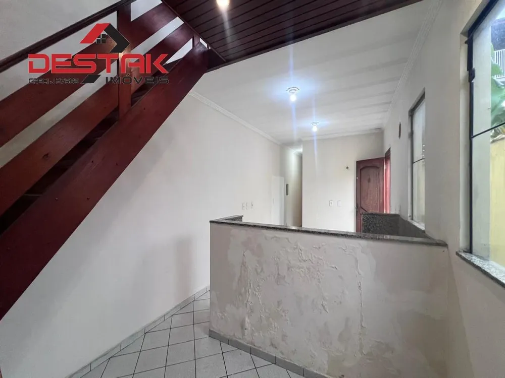 Casa, 3 quartos, 135 m² - Foto 2