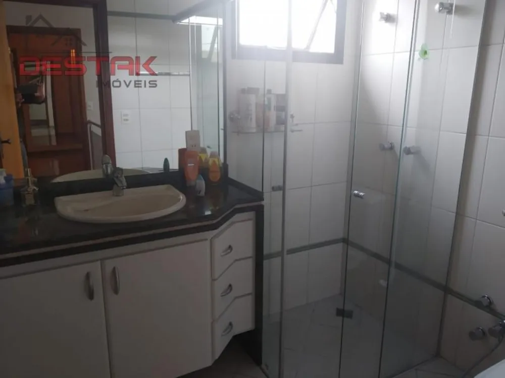 Casa, 3 quartos, 273 m² - Foto 11