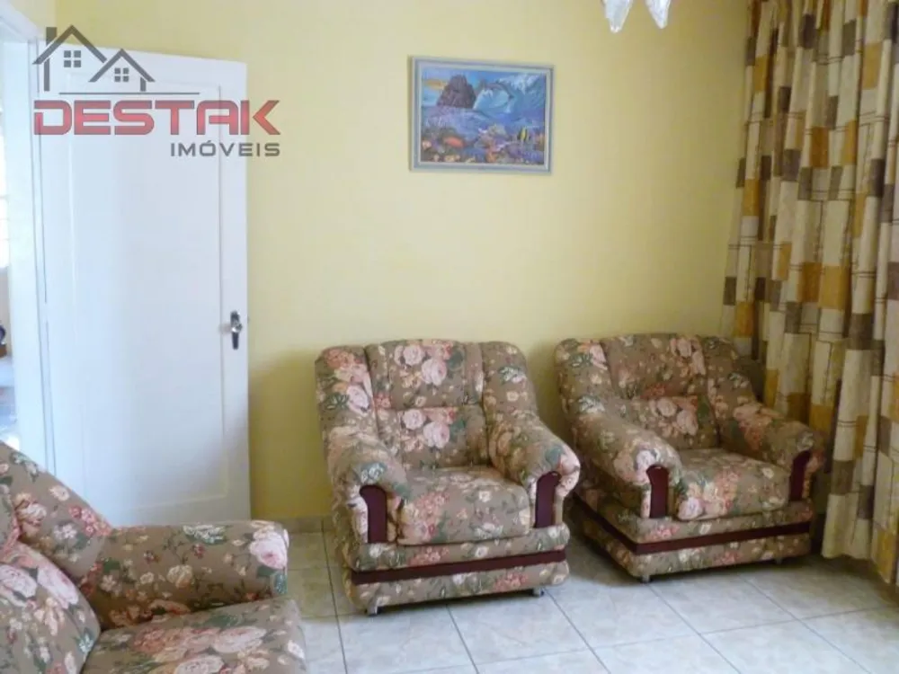 Casa, 3 quartos, 180 m² - Foto 2