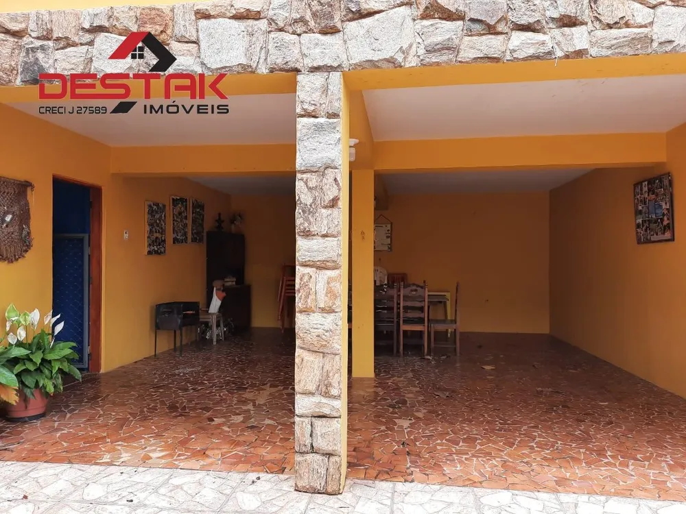 Chácara, 4 quartos, 3600 m² - Foto 2