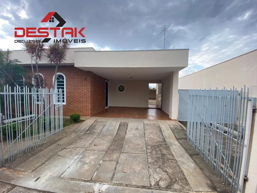 Casa, 3 quartos, 325 m² - Foto 1
