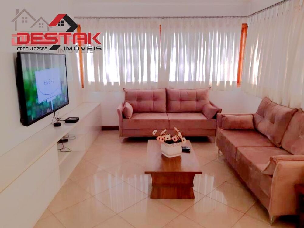 Casa, 3 quartos, 380 m² - Foto 4