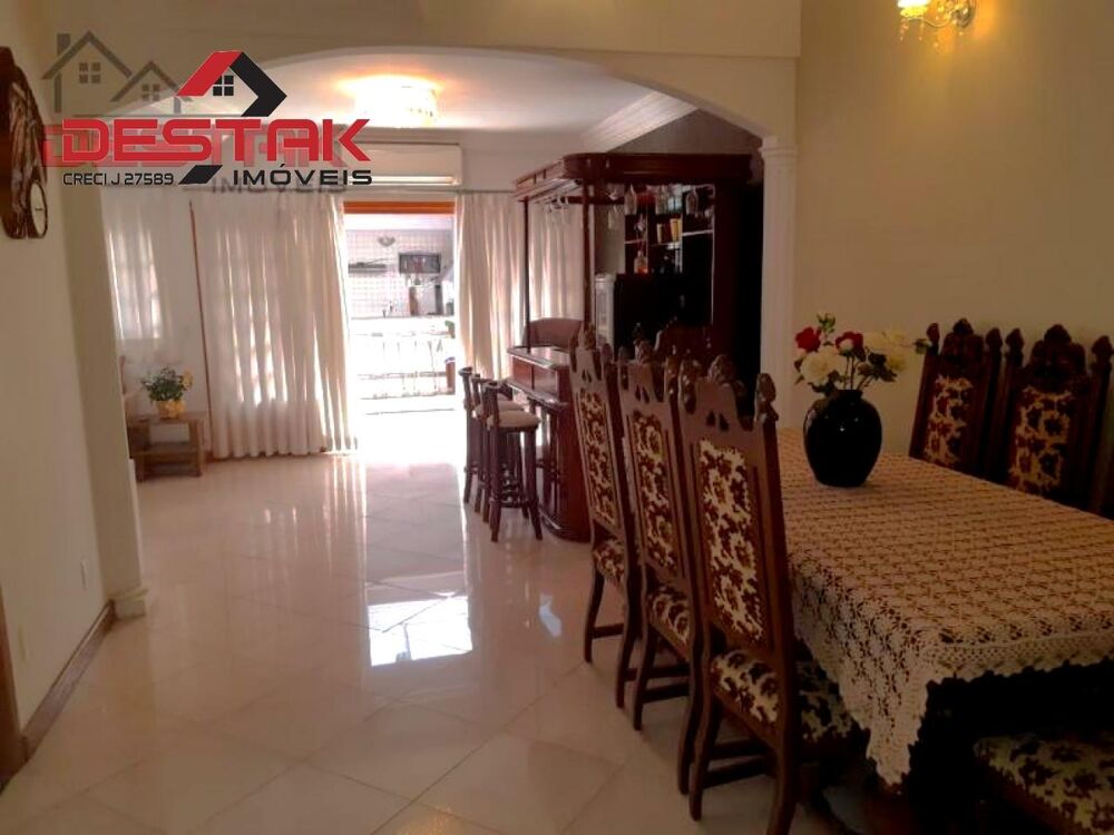 Casa, 3 quartos, 380 m² - Foto 3