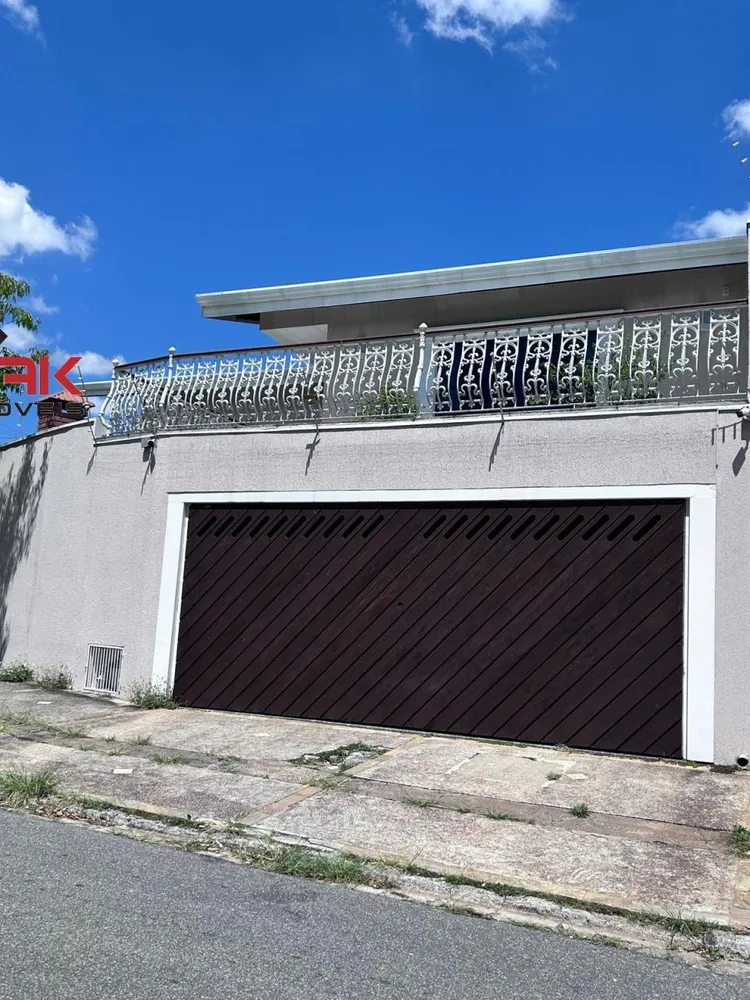 Casa, 3 quartos, 215 m² - Foto 12