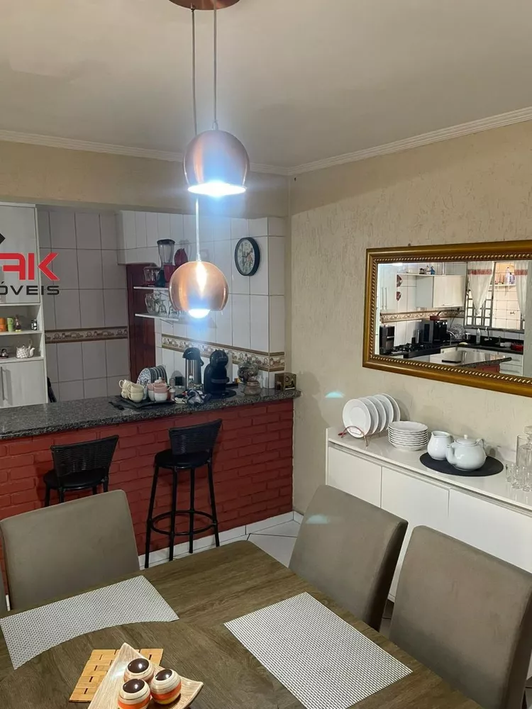 Casa, 3 quartos, 250 m² - Foto 5