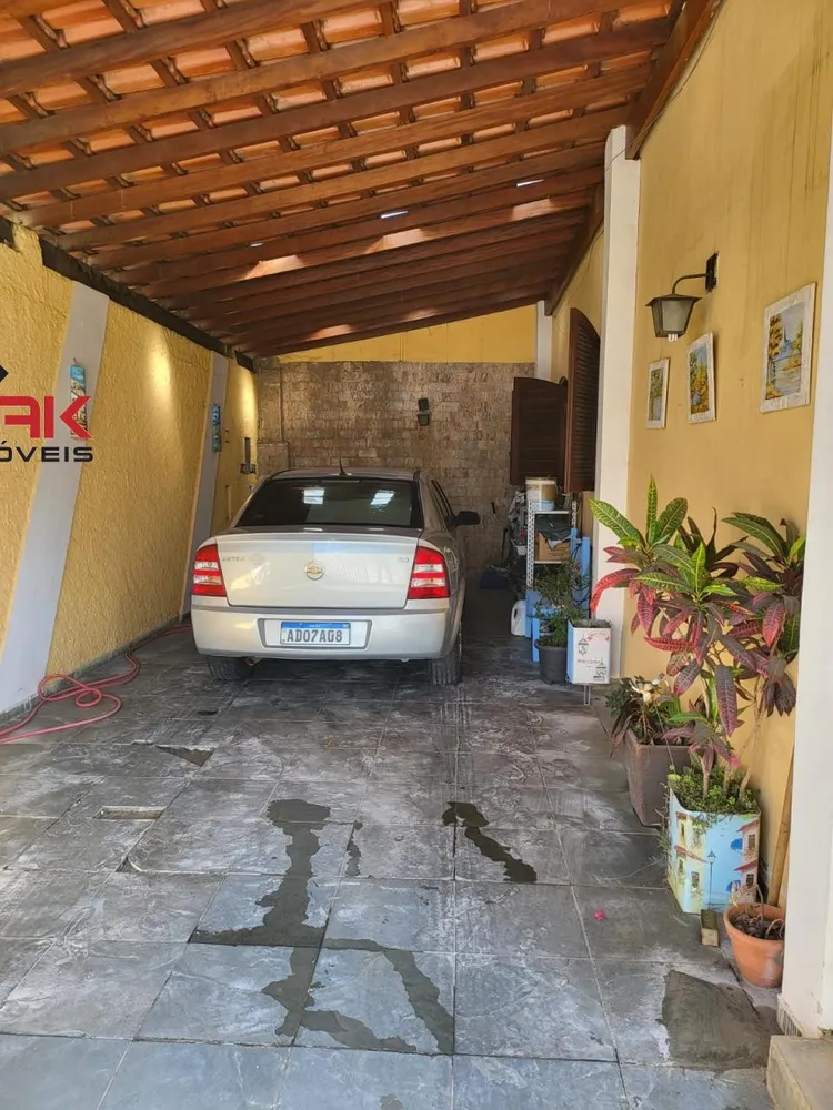 Casa, 3 quartos, 250 m² - Foto 1