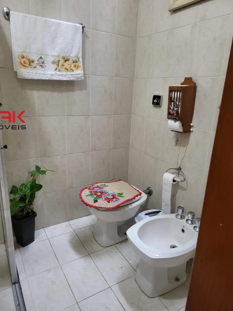 Casa, 3 quartos, 250 m² - Foto 2