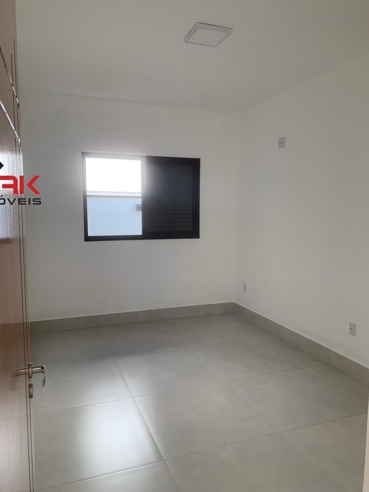 Casa, 3 quartos, 151 m² - Foto 4