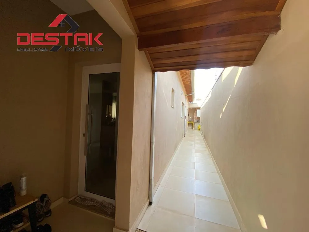 Casa, 3 quartos, 200 m² - Foto 11