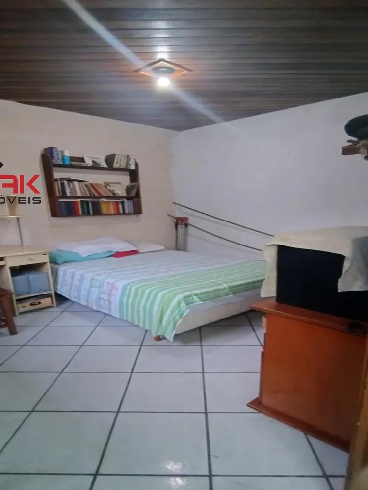 Casa, 3 quartos, 422 m² - Foto 1