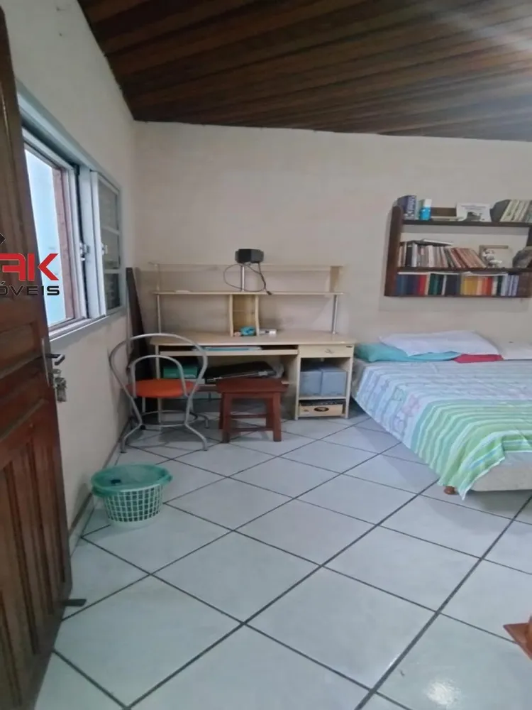Casa, 3 quartos, 422 m² - Foto 4
