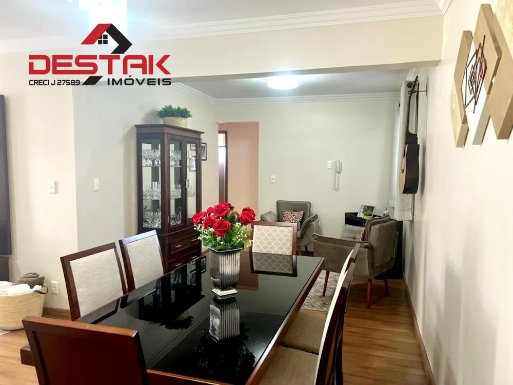 Apartamento, 3 quartos, 96 m² - Foto 1