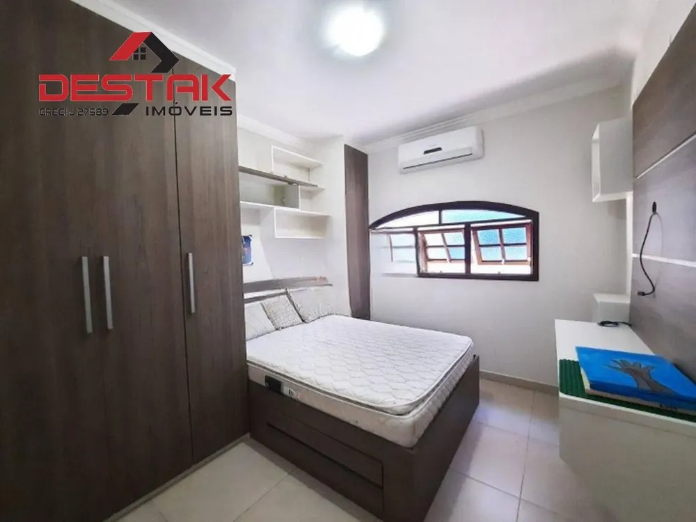 Casa, 3 quartos, 250 m² - Foto 8