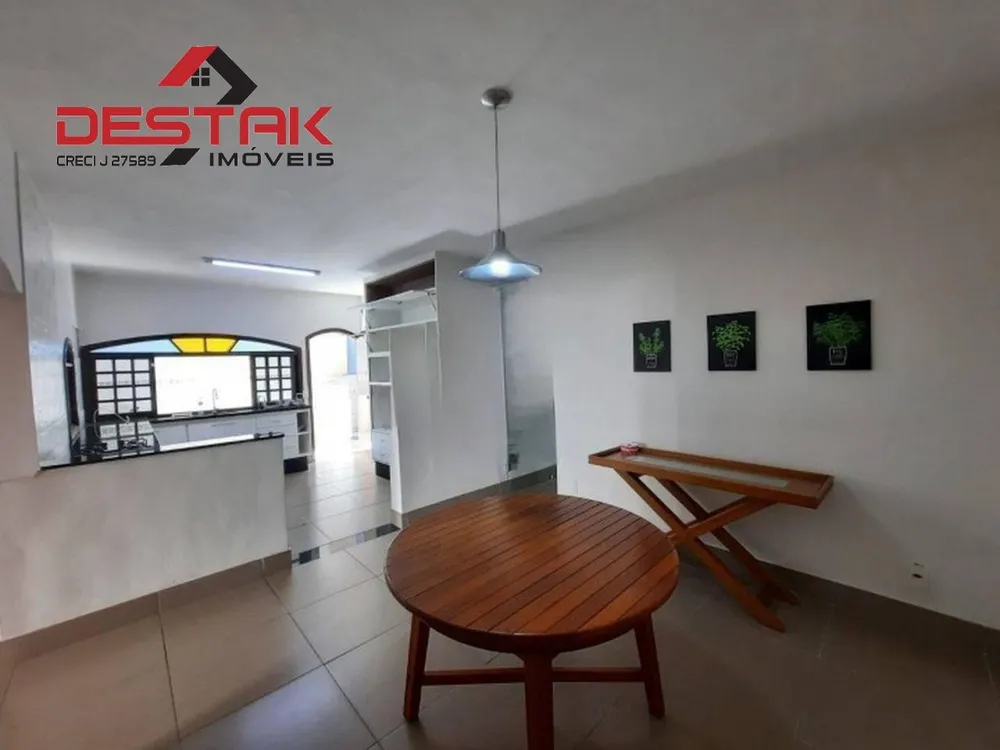 Casa, 3 quartos, 250 m² - Foto 3