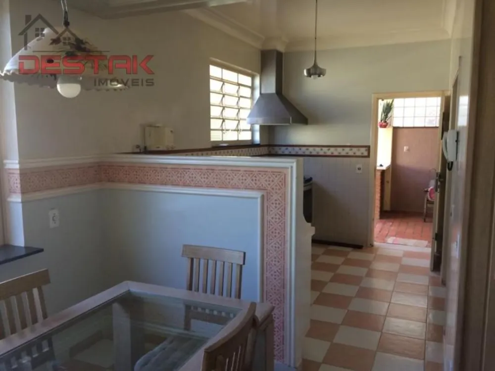 Casa, 4 quartos, 248 m² - Foto 3