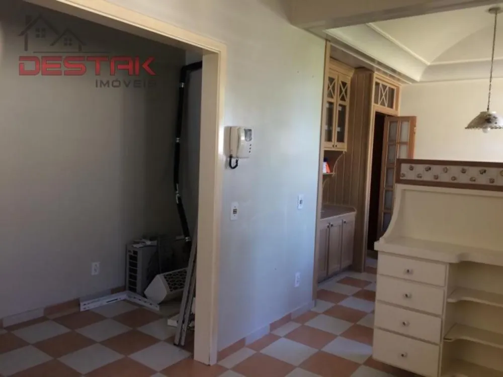 Casa, 4 quartos, 248 m² - Foto 4