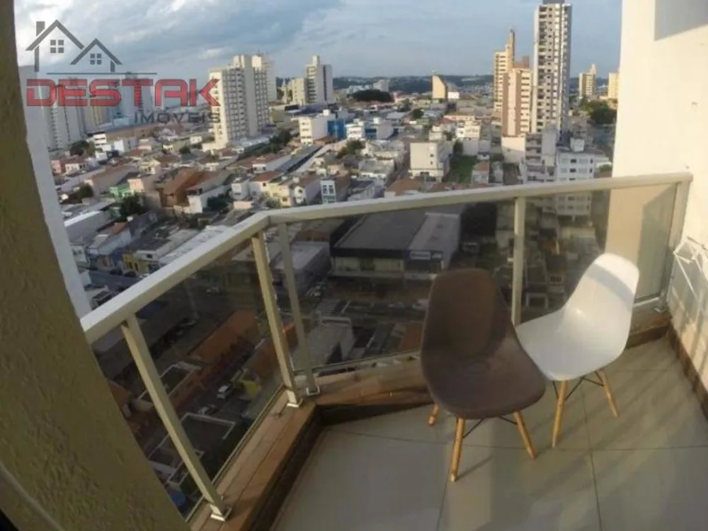 Apartamento, 3 quartos, 184 m² - Foto 2