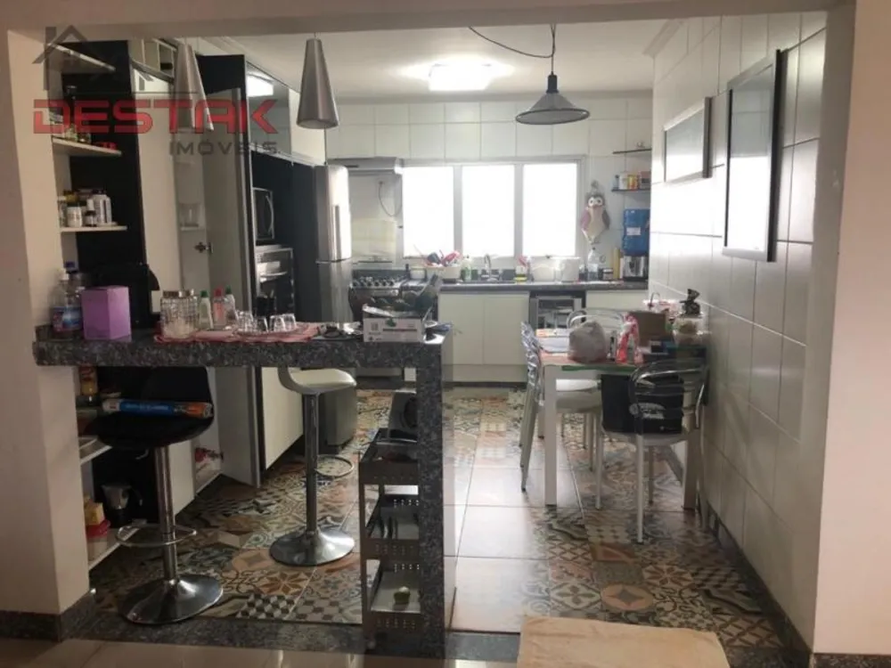 Apartamento, 3 quartos, 184 m² - Foto 3