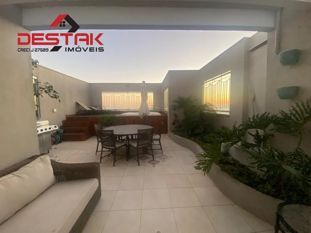 Apartamento, 3 quartos, 237 m² - Foto 4