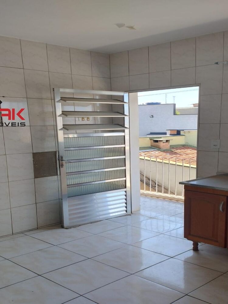 Casa, 3 quartos, 235 m² - Foto 4