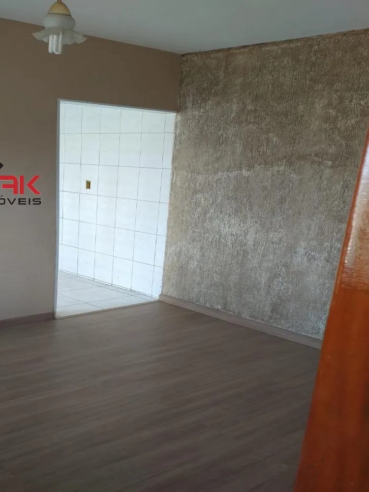 Casa, 3 quartos, 235 m² - Foto 2