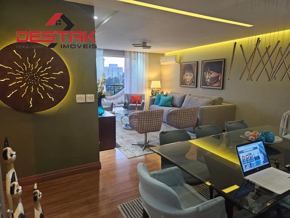 Apartamento, 3 quartos, 157 m² - Foto 1