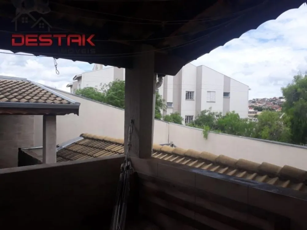 Casa, 3 quartos, 200 m² - Foto 2