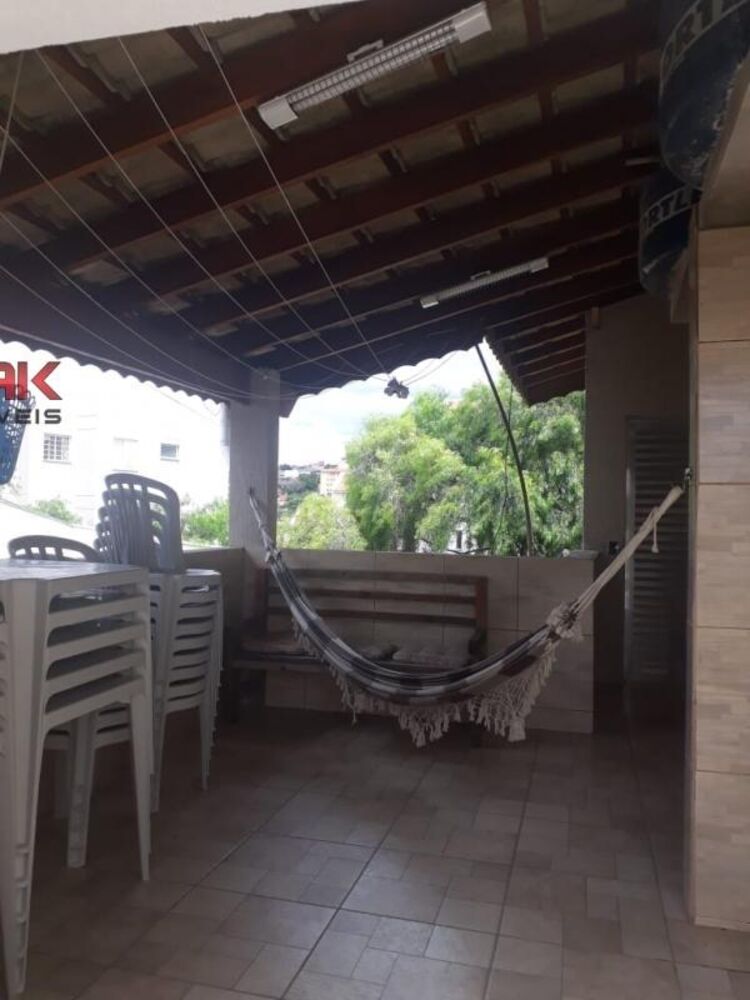 Casa, 3 quartos, 200 m² - Foto 3