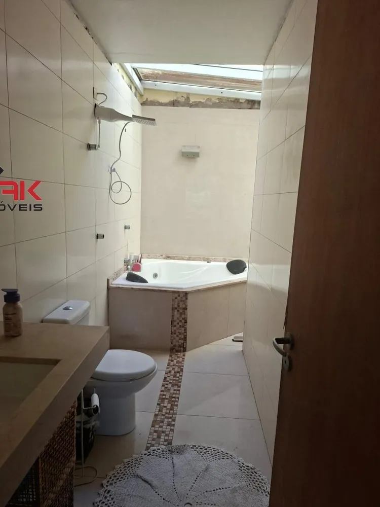 Casa, 3 quartos, 250 m² - Foto 7