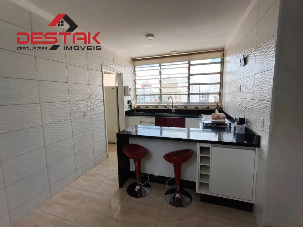 Apartamento, 3 quartos, 200 m² - Foto 2
