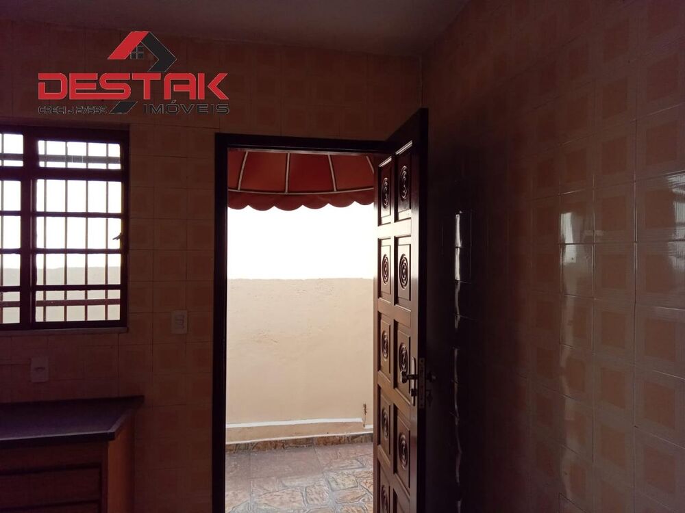 Casa, 2 quartos, 148 m² - Foto 1