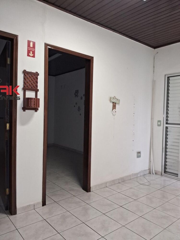Casa, 3 quartos, 145 m² - Foto 2