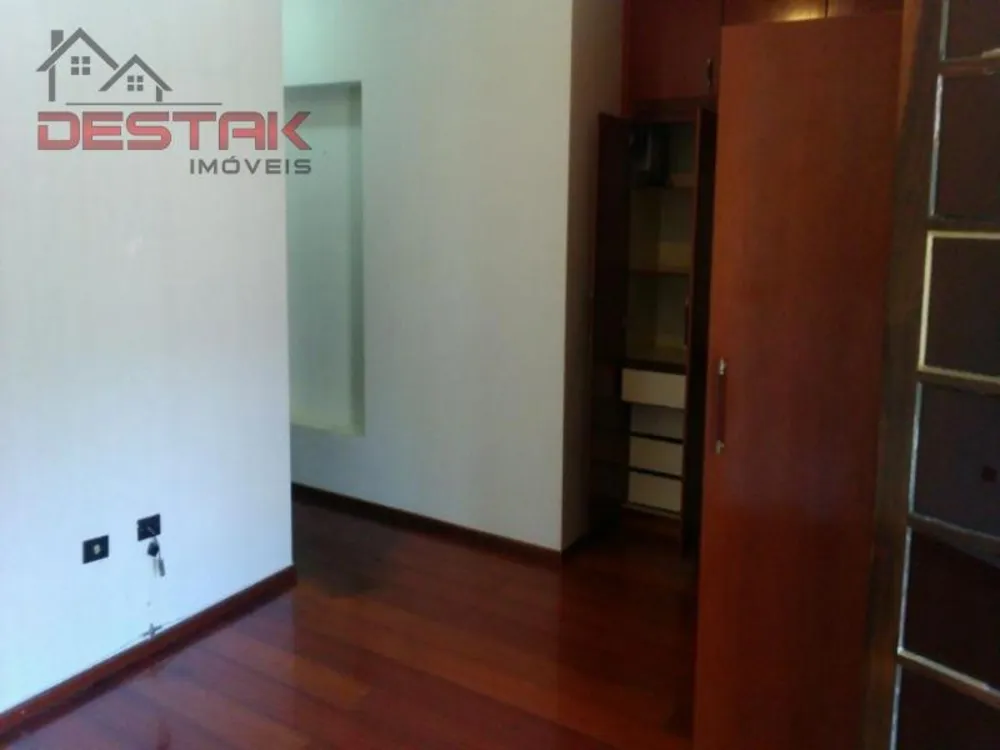 Casa, 3 quartos, 218 m² - Foto 8
