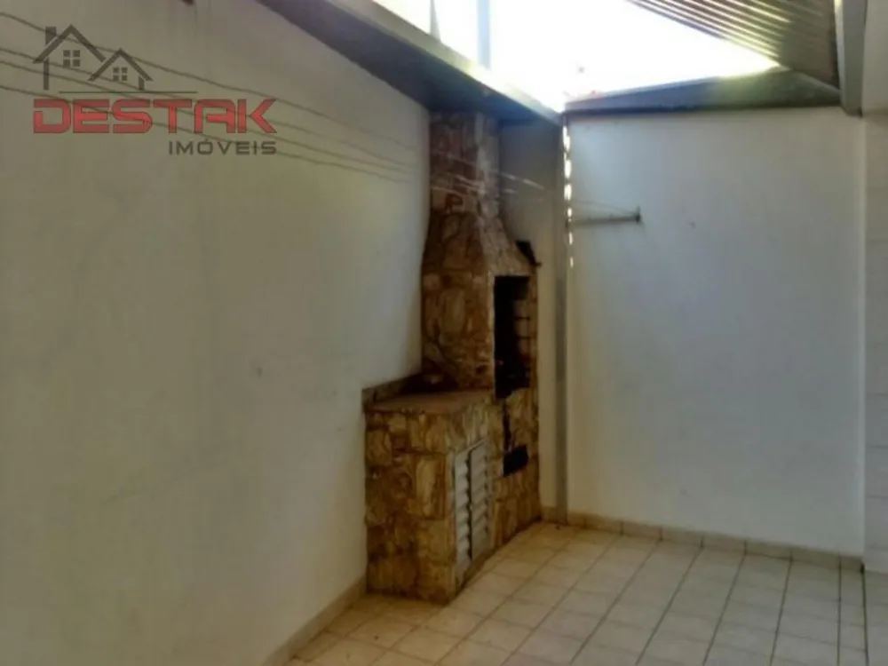 Casa, 3 quartos, 218 m² - Foto 4