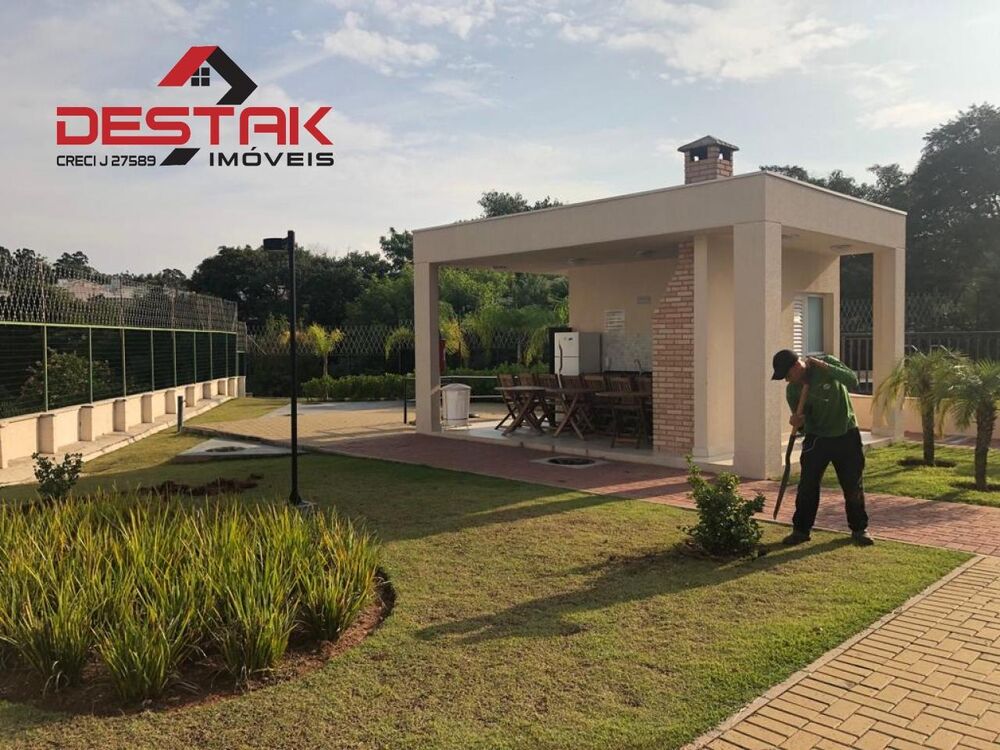 Apartamento à venda com 3 quartos, 77m² - Foto 4