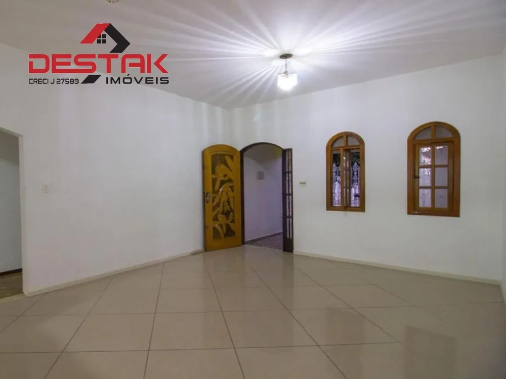 Casa, 3 quartos, 287 m² - Foto 3