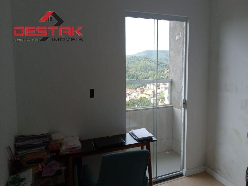 Casa à venda com 3 quartos, 287m² - Foto 3